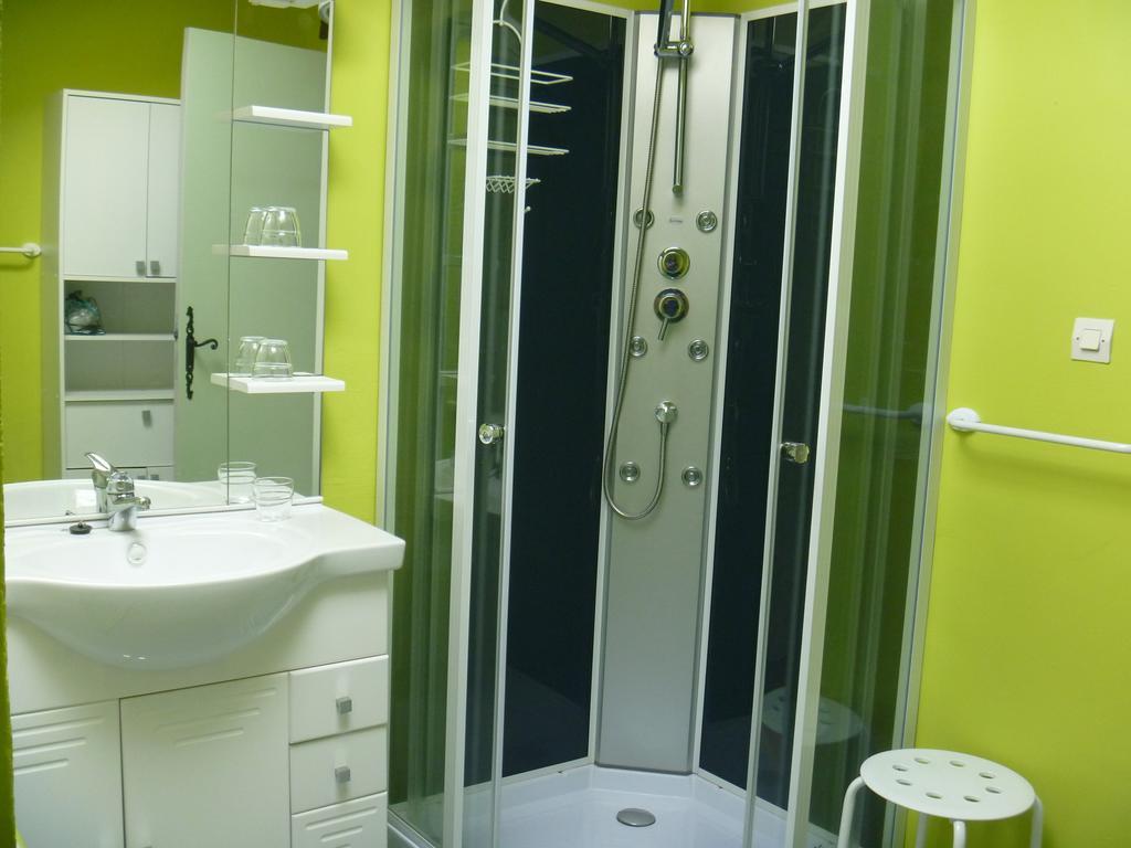 Beaugas B&B La Tuquette الغرفة الصورة